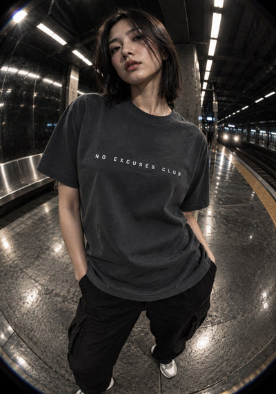 NO EXCUSES CLUB - Women's Heavyweight Garment Dye Tee