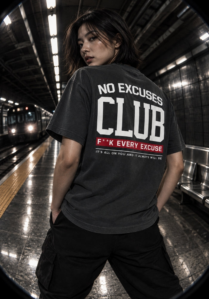 NO EXCUSES CLUB - Women's Heavyweight Garment Dye Tee